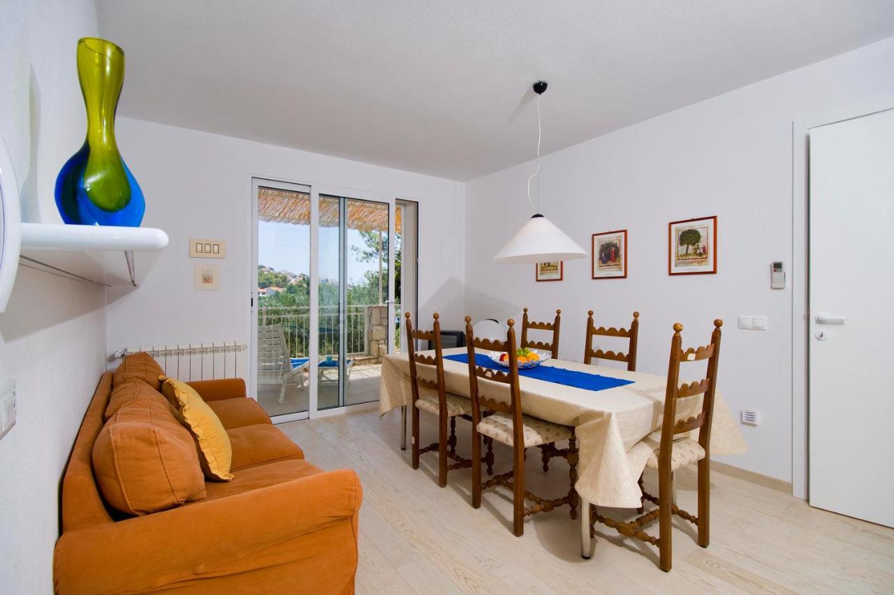Holiday Home Duje تروغير الغرفة الصورة