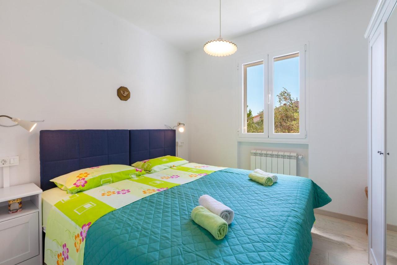 Holiday Home Duje تروغير المظهر الخارجي الصورة