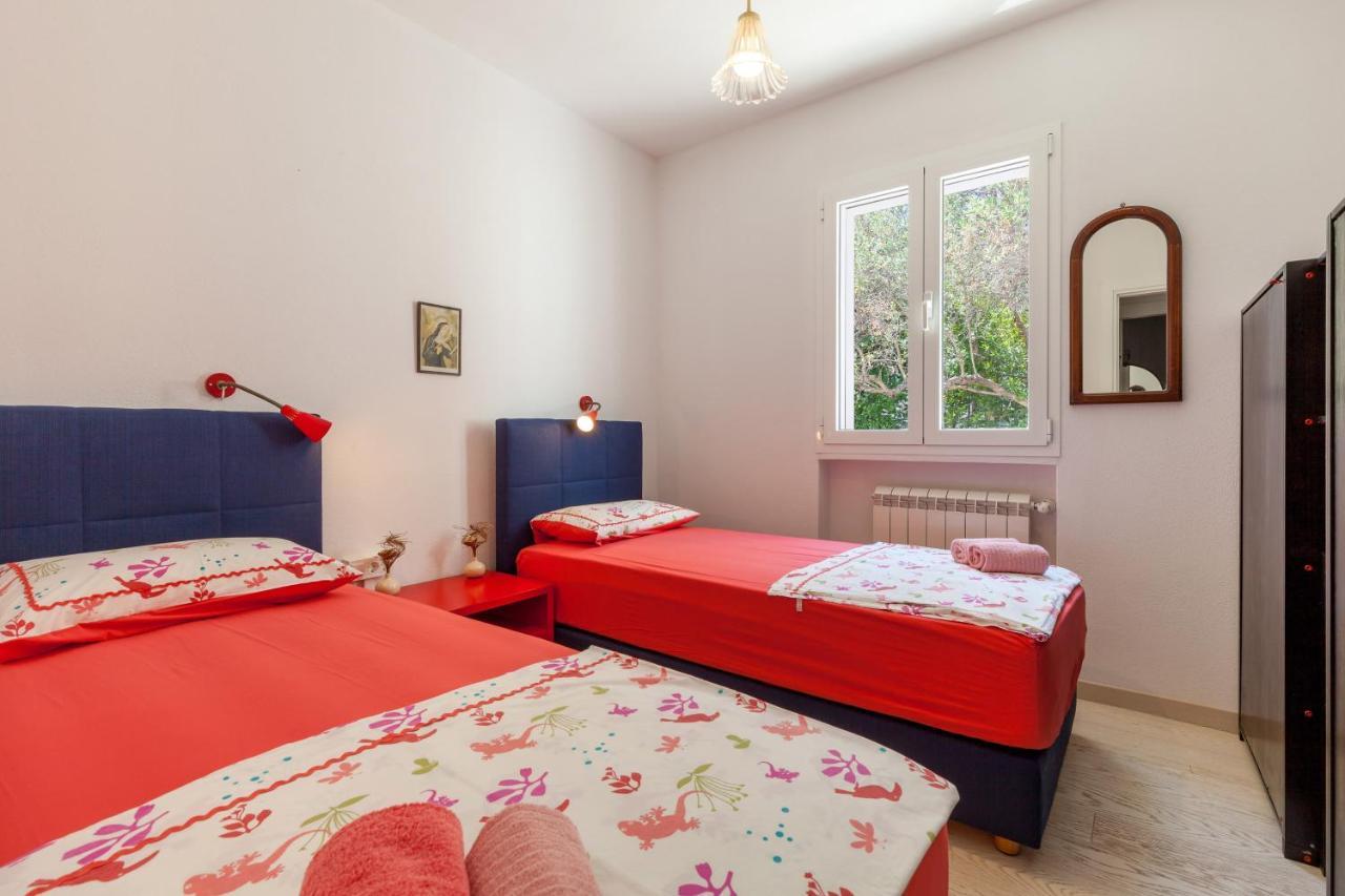 Holiday Home Duje تروغير المظهر الخارجي الصورة